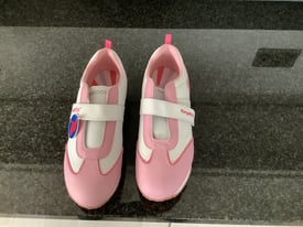 Ladies KangaRoos training shoes 