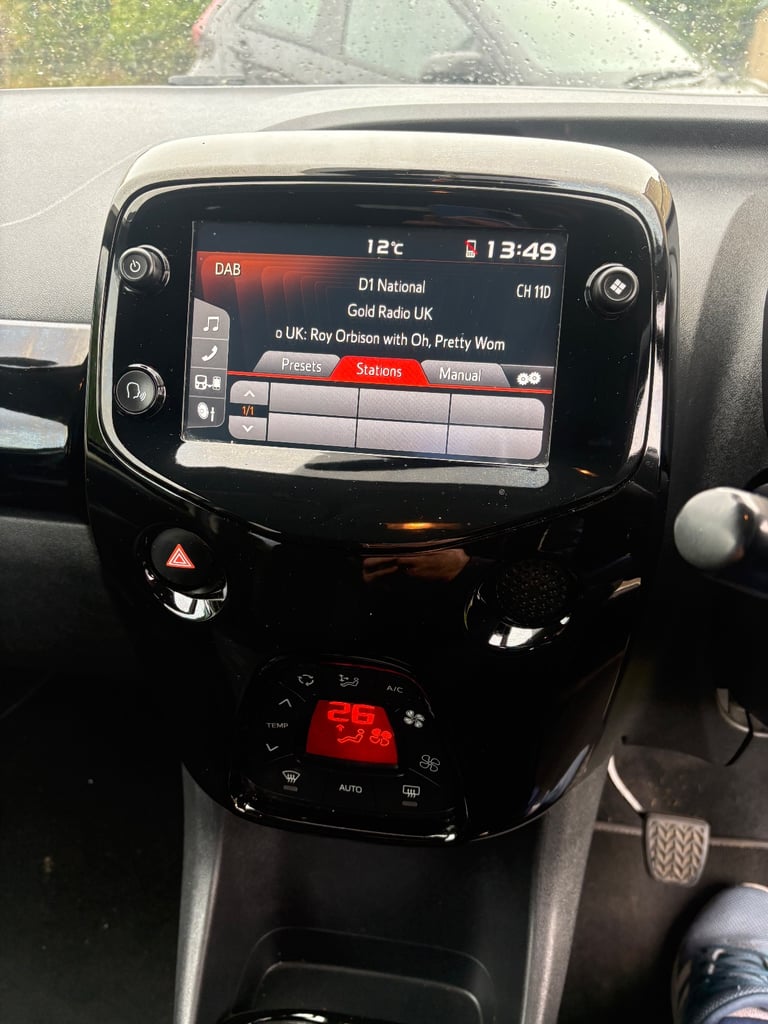 Peugeot, 108, Hatchback, 2021, Manual, 998 (cc), 5 doors