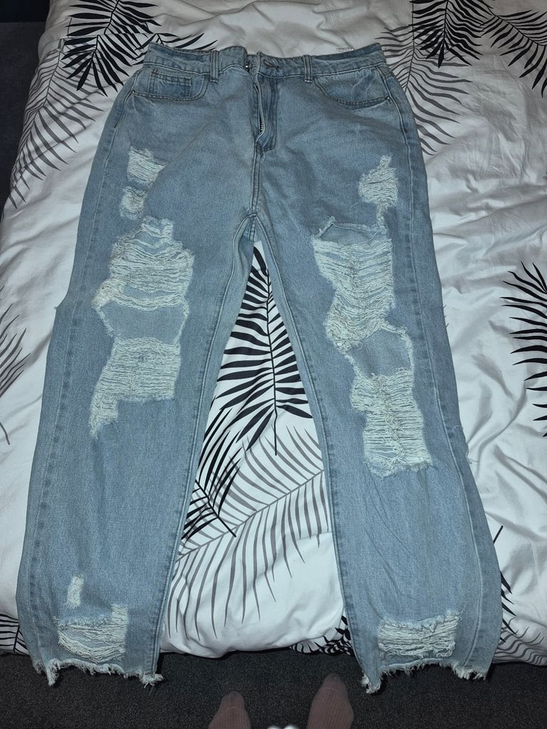 image for 3 pairs women jeans 