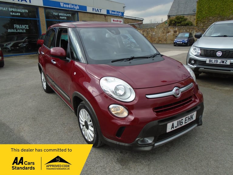 FIAT 500L 1.6 500l Trekking My15 1.6 Multijet 120hp Trekking 2016