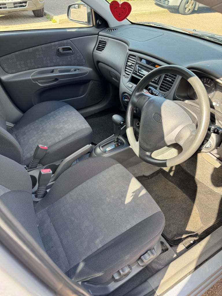 Kia, RIO, Hatchback, 2006, Other, 1399 (cc), 5 doors