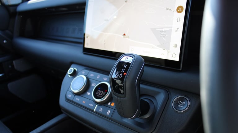 2025 Land Rover Defender Diesel Estate 3.0 D300 Outbound 130 5dr Auto SUV Diesel Automatic