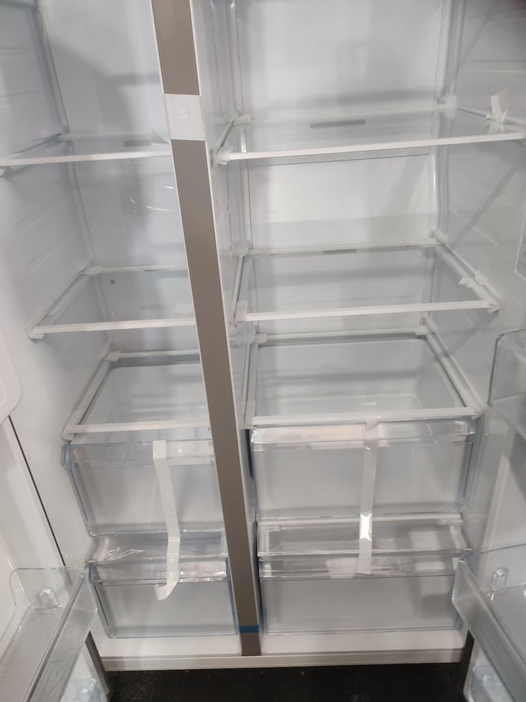 ➡️➡️NEW GRADED SILVER GRAPHITE SAMSUNG SERIES 7 FROST FREE AMERICAN FRIDGE FREEZER RRP £1,479!