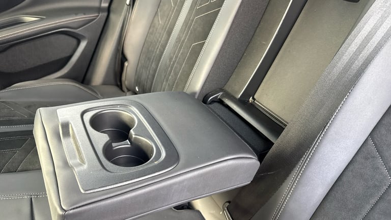 2022 Peugeot 3008 1.6 Hybrid4 300 GT 5dr e-EAT8 Estate Estate Hybrid Automatic