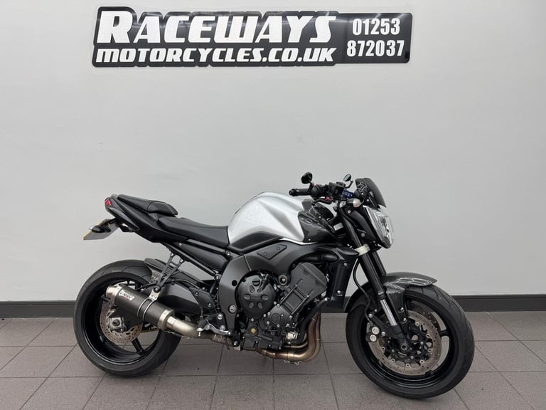 YAMAHA FZ1 N FAZER 1000 SILVER 2007 07 REG JUST 15,015 MILES MIVV FULL SYSTEM