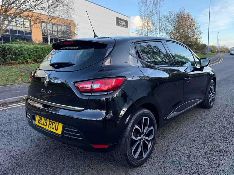RENAULT CLIO 0.9 TCE 75 PLAY 5 DOOR BLACK EURO 6 2019
