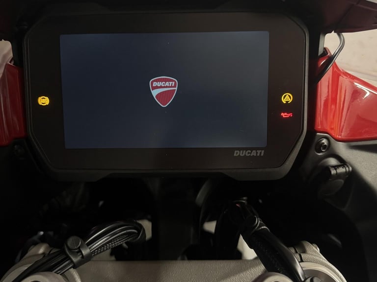 DUCATI MULTISTRADA V4 S Travel Pack Akrapovic
