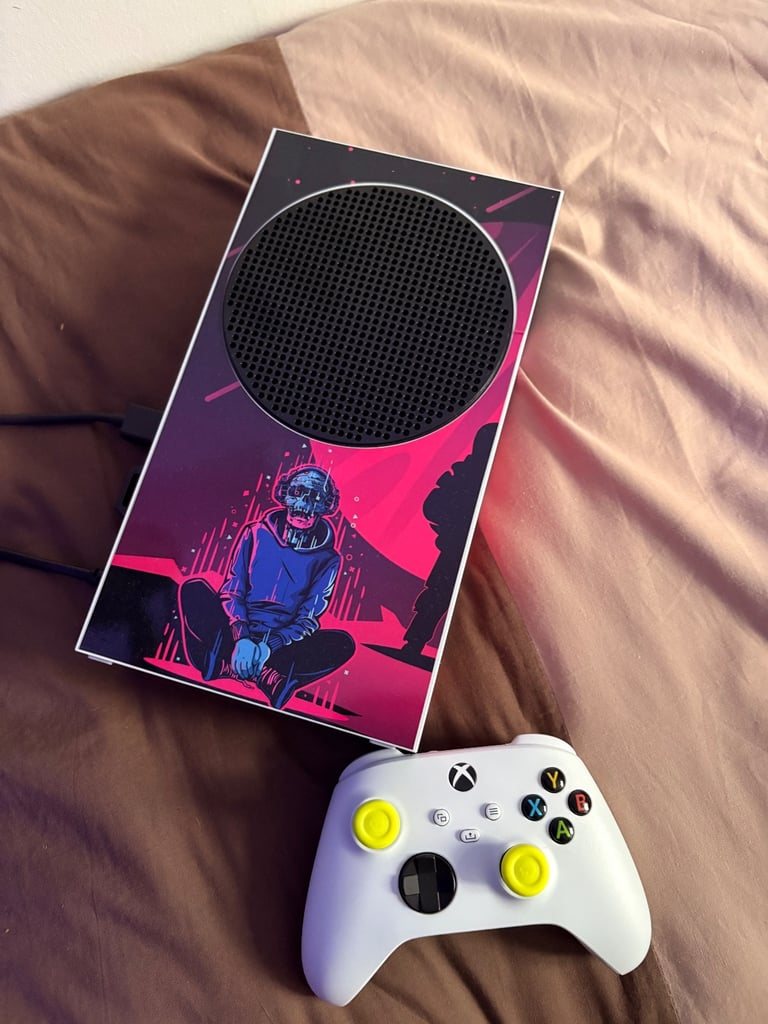 Xbox series s excellent condition 512 gb