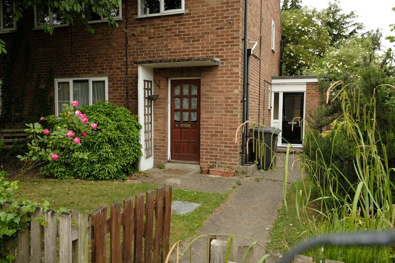 Cambridge 1 Bed GF Flat, Wanting Similar in Bristol Area