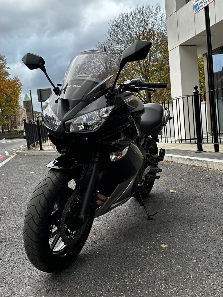 Kawasaki, ER, 2010, 649 (cc)