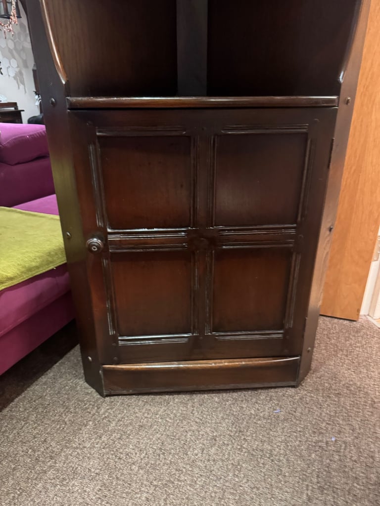Ercol display corner cabinet