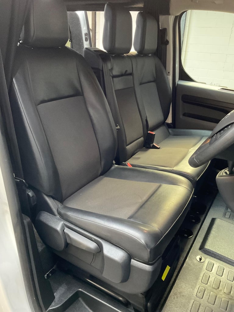 2020 Vauxhall Vivaro 2900 1.5d 100PS Dynamic H1 Van PANEL VAN DIESEL Manual