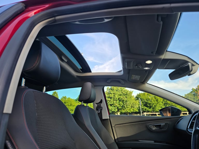 LEON FR TECHNOLOGY 1.4 ECO TSI 150 PANORAMIC ROOF 