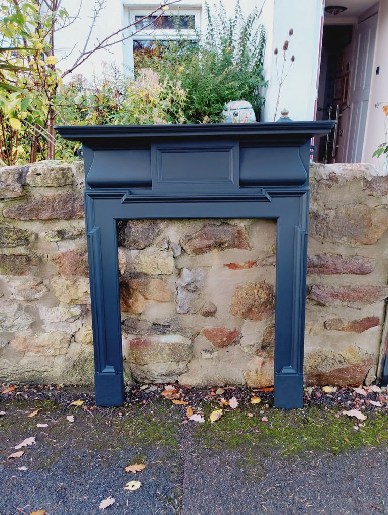 1888 year cast iron fire surround