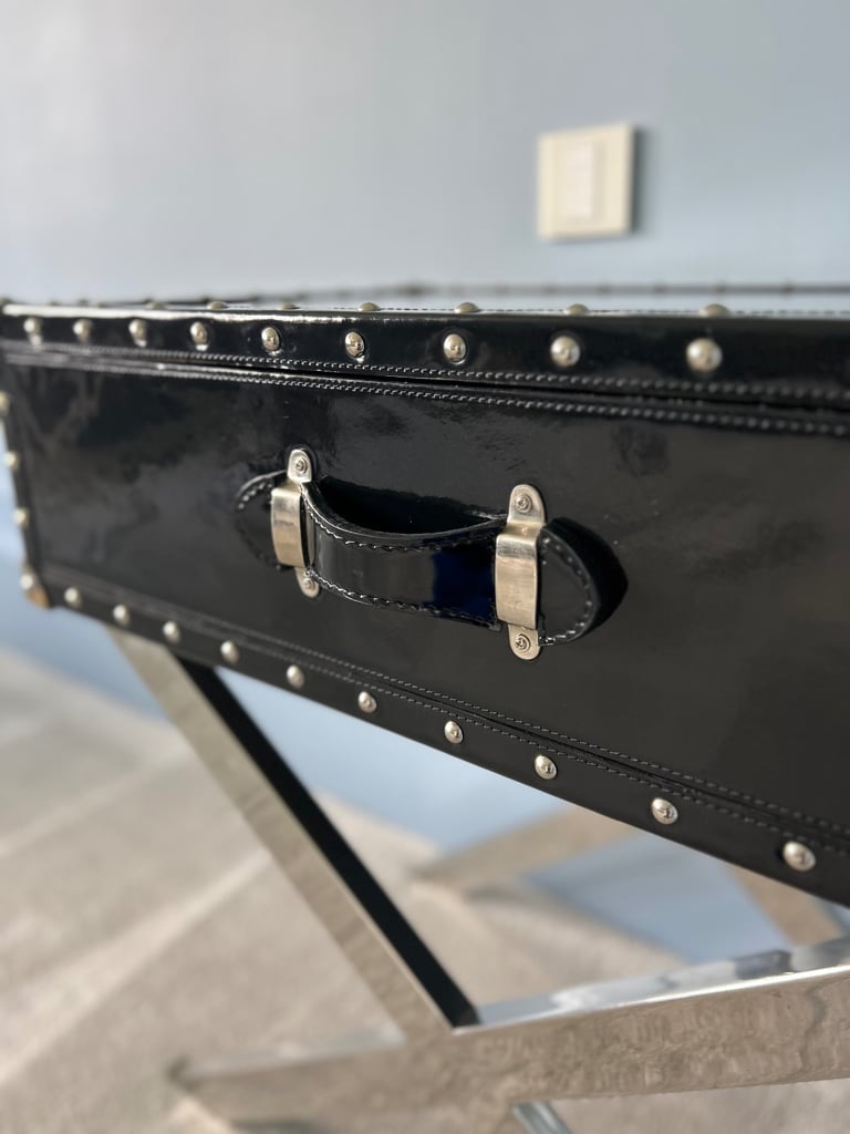 Side Tables - Black & Stainless Steel Cross Legged 