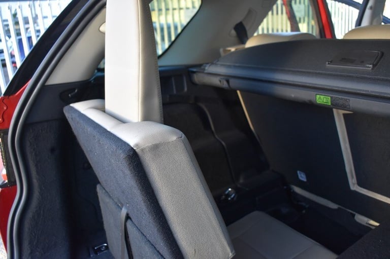 Land Rover Discovery Sport TD4 HSE