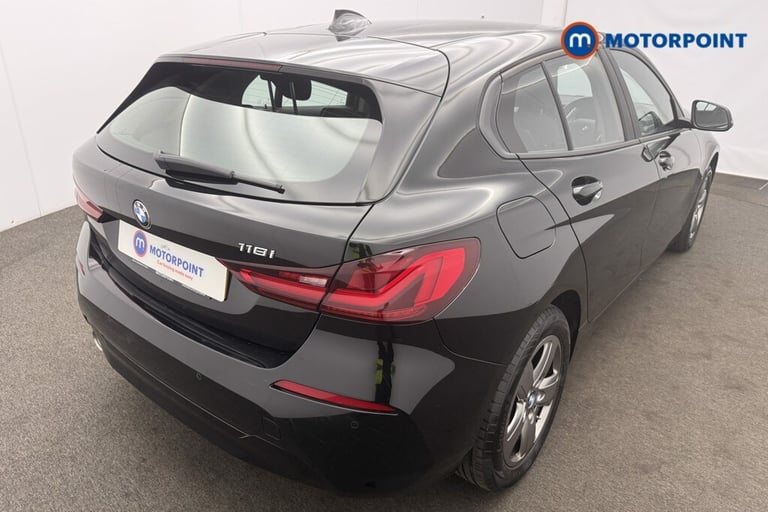 2024 BMW 1 Series 118i [136] SE 5dr Step Auto [Live Cockpit Pro] Hatchback Petrol Automatic