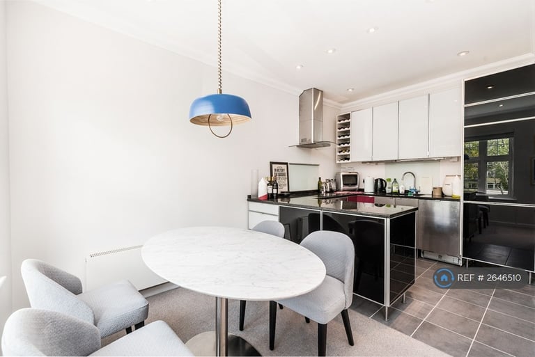 2 bedroom flat in Effra Road, London, SW2 (2 bed) (#2646510)