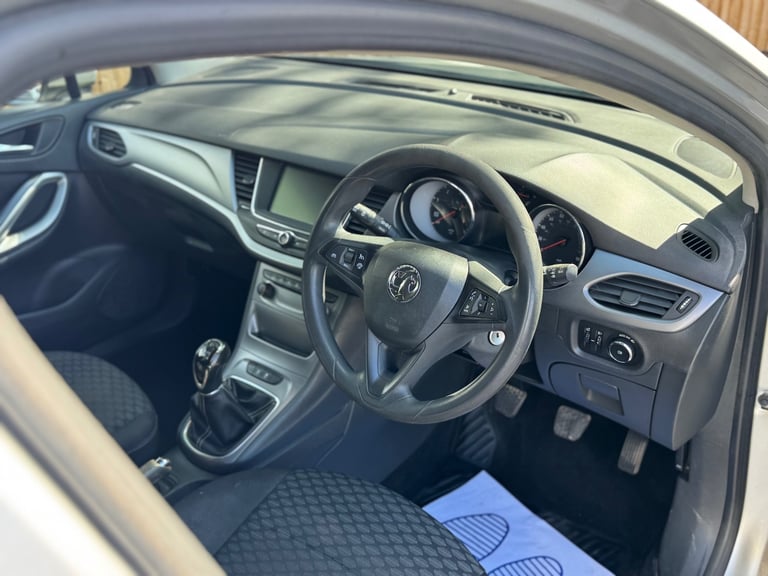 2017 Vauxhall Astra 1.6 CDTi 16V 136 Design 5dr ESTATE Diesel Manual