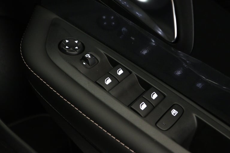 2024 Peugeot 208 1.2 PureTech 100 Allure 5dr Hatchback Petrol Manual