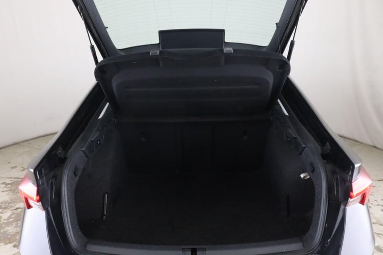 2020 Skoda Octavia 1.5 TSI ACT SE Technology Euro 6 (s/s) 5dr HATCHBACK Petrol Manual