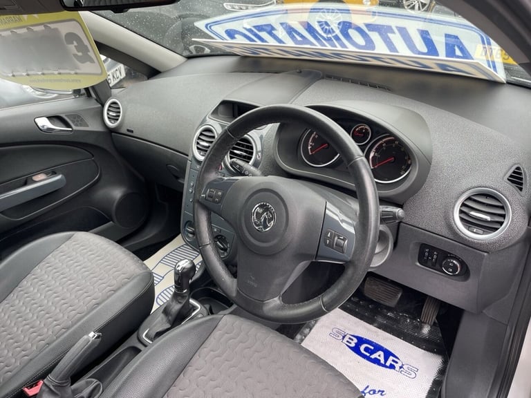 2011 61 VAUXHALL CORSA 1.4 16V SE HATCHBACK 5DR PETROL AUTO EURO 5 (100 PS)