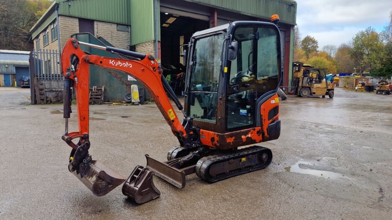  Kubota KX015-4 Mini Digger – 2012 – £7,000 + VAT