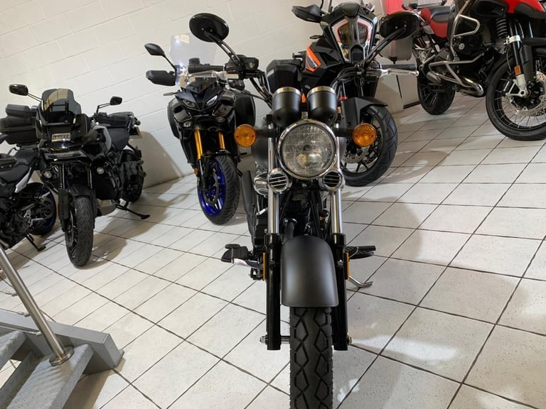 Keeway Superlight 125 2022