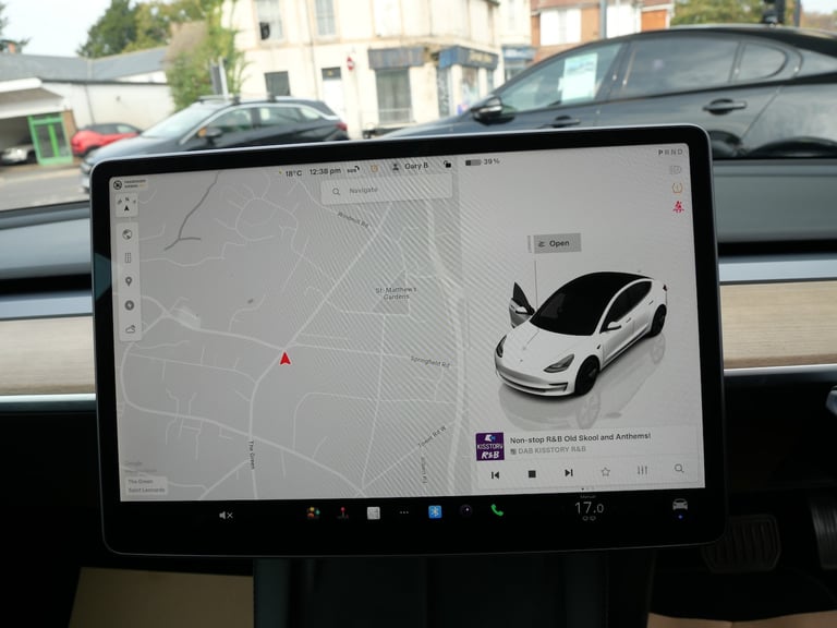 2022 Tesla Model 3 Standard Range Plus Electric Auto RWD (241 bhp) 4dr Electric