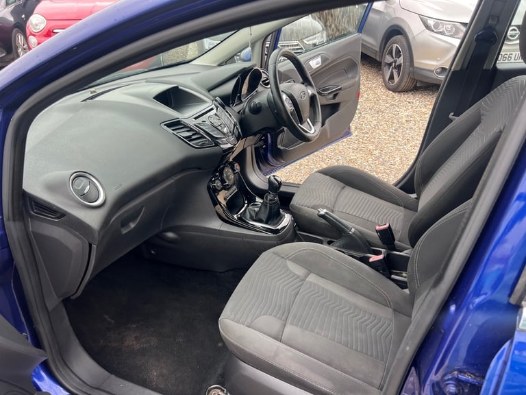 2016 Ford Fiesta 1.0 EcoBoost Zetec 5dr HATCHBACK Petrol Manual