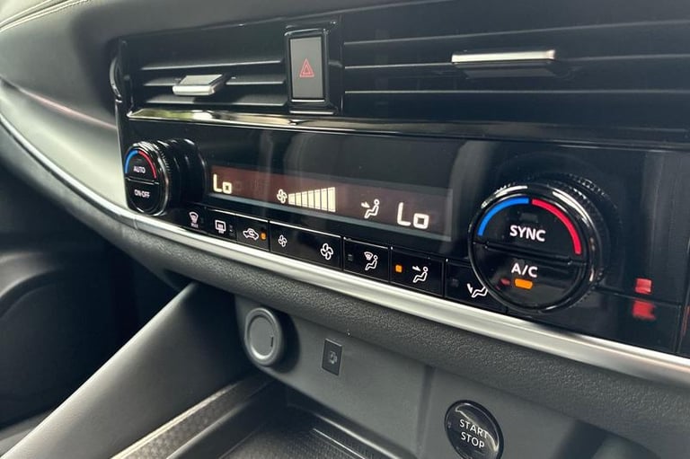 2025 Nissan Qashqai 1.5 E-Power N-Connecta 5dr Auto Automatic Hatchback Hybrid Automatic