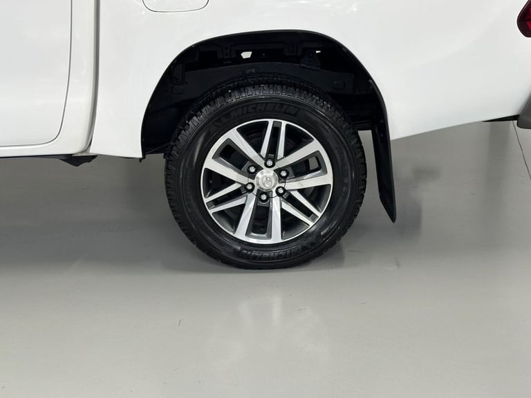 2020 70 TOYOTA HI-LUX 2.4 D-4D ACTIVE PICKUP DOUBLE CAB 4DR DIESEL MANUAL 4WD EU