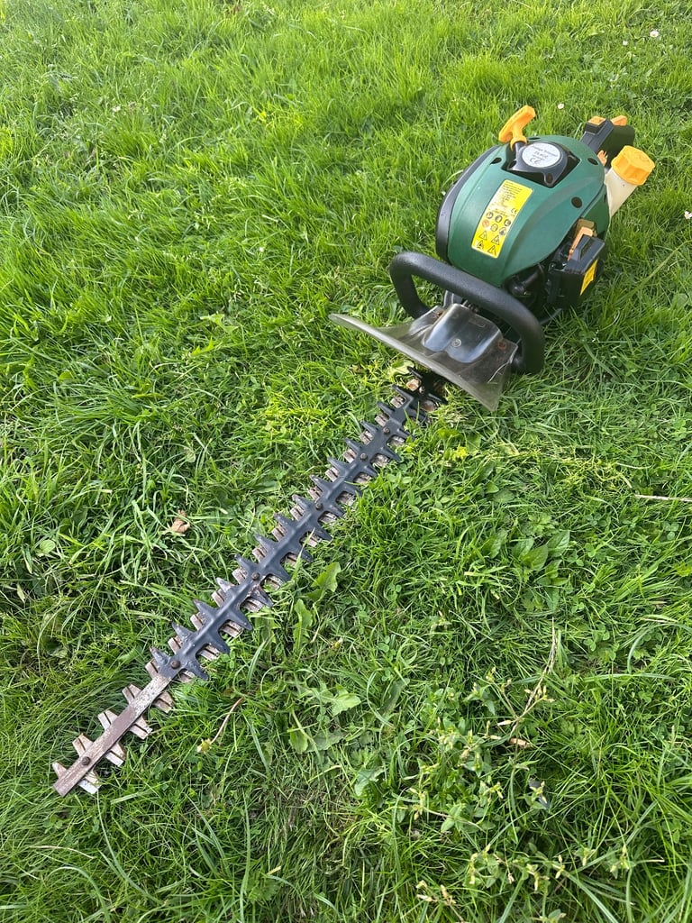 Petrol hedge cutter 24” clippers vgc lawnmower mower trimmer 