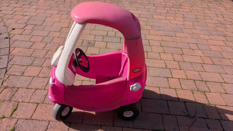 image for FREE Pink Little tikes car