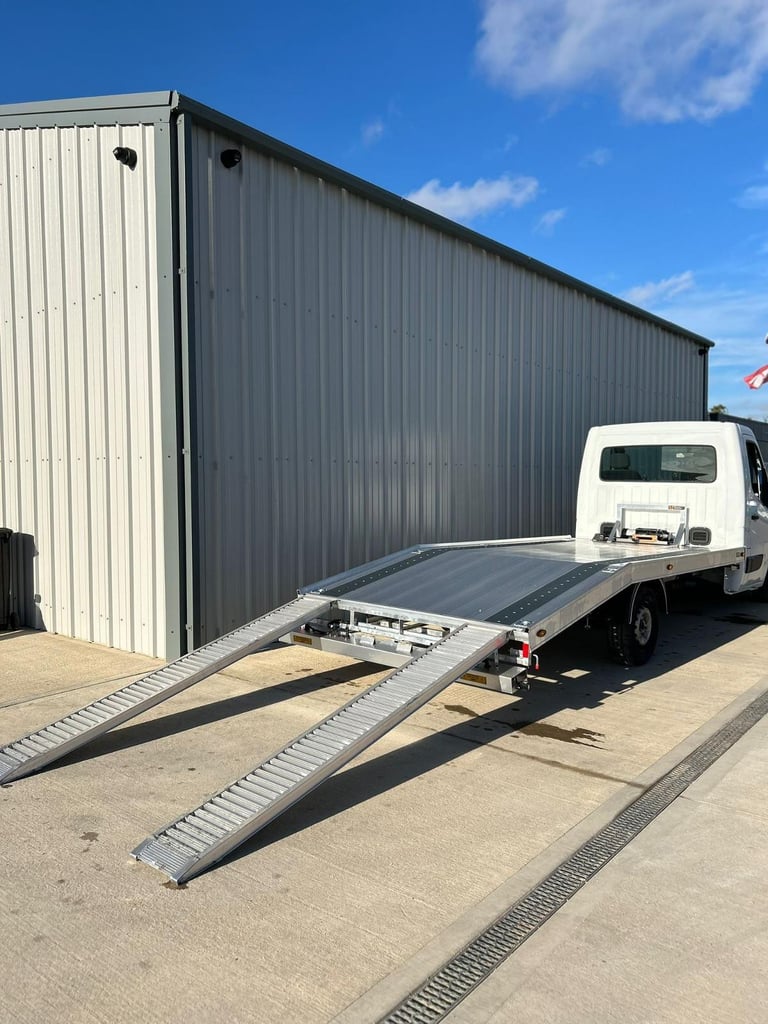 CRAFTER MOVANO ALUMINIUM RECOVERY TRUCK BODY BEAVERTAIL BODY CAR TRANSPORTER