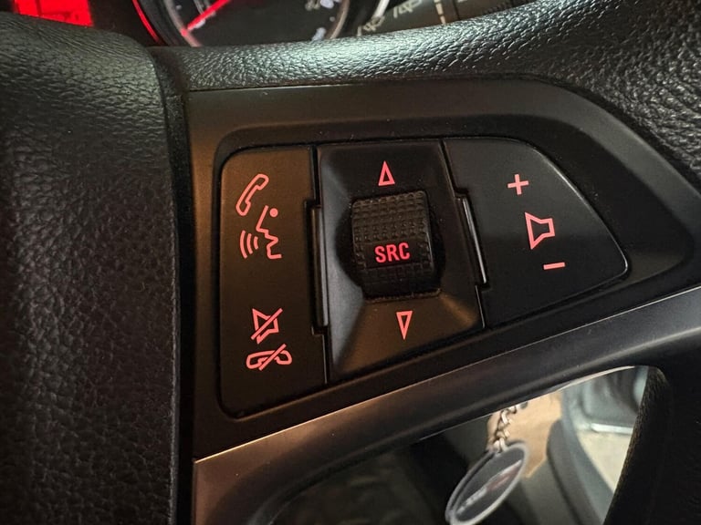 2014 Vauxhall Astra 1.4 16v Design Euro 5 5dr HATCHBACK Petrol Manual