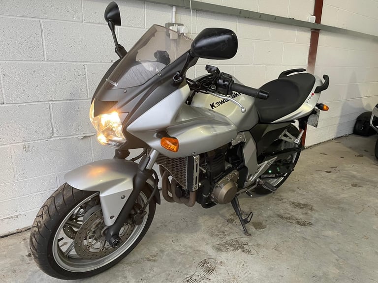 2007 - KAWASAKI Z750 Z 750 - ZR750 K6F - 12 MONTHS MOT - VERY CLEAN 