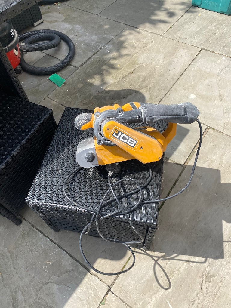 JCB Belt Sander