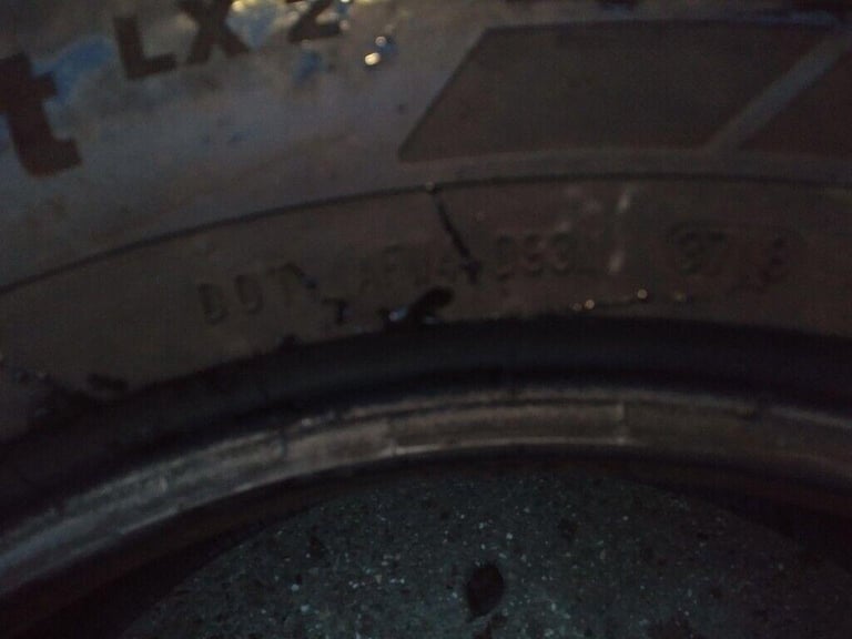 Pair of 255 60 18 H XL Tyres in West London Area