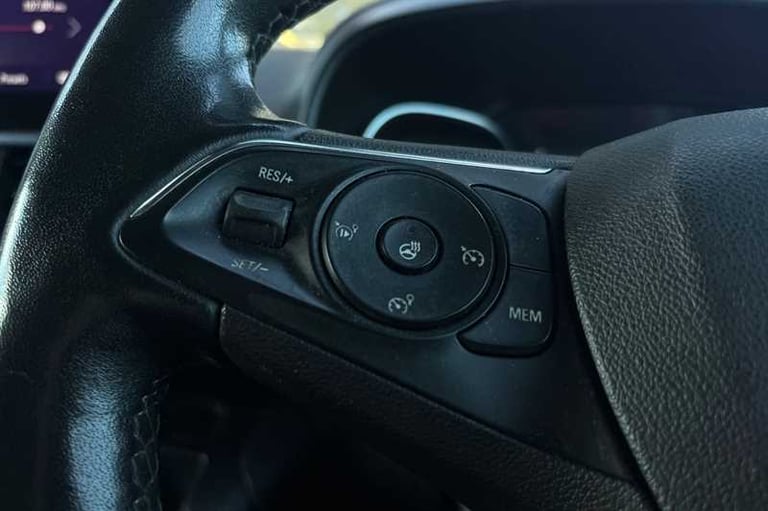 2022 Vauxhall Combo Life 1.5 TURBO D SE 5DR [7 SEAT] MPV Diesel Manual