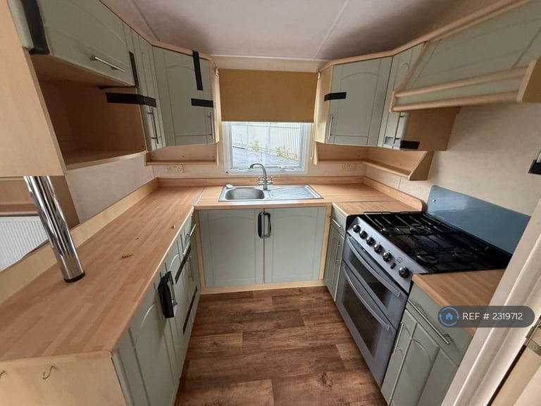 2 bedroom house in Pomphrey Hill, Bristol, BS16 (2 bed) (#2319712)