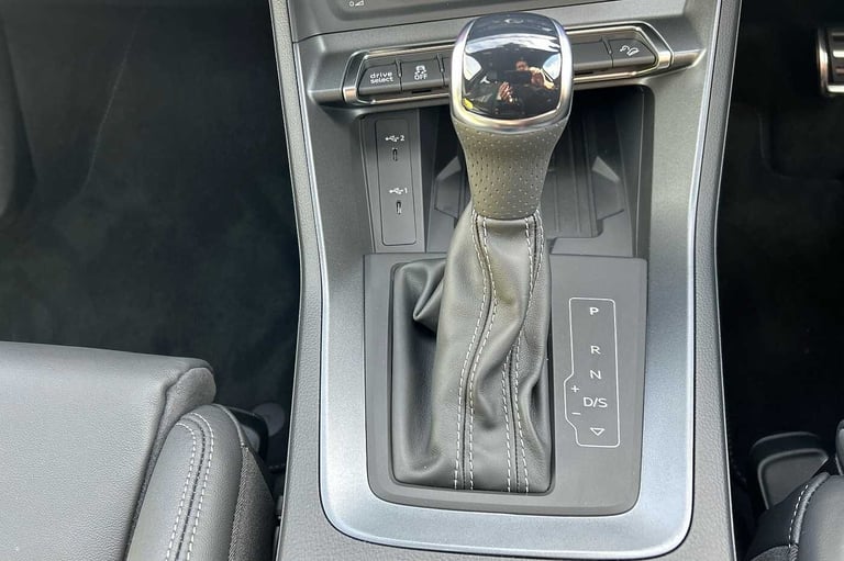 2025 Audi Q3 35 TFSI S Line 5dr S Tronic (Leather) SUV Petrol Automatic