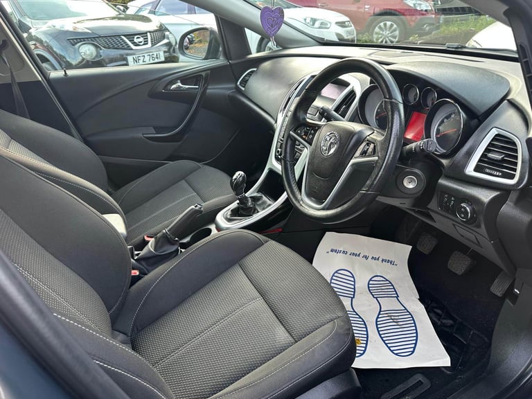 Vauxhall Astra 1.4 SRI! Low Mileage! With Full Service History!