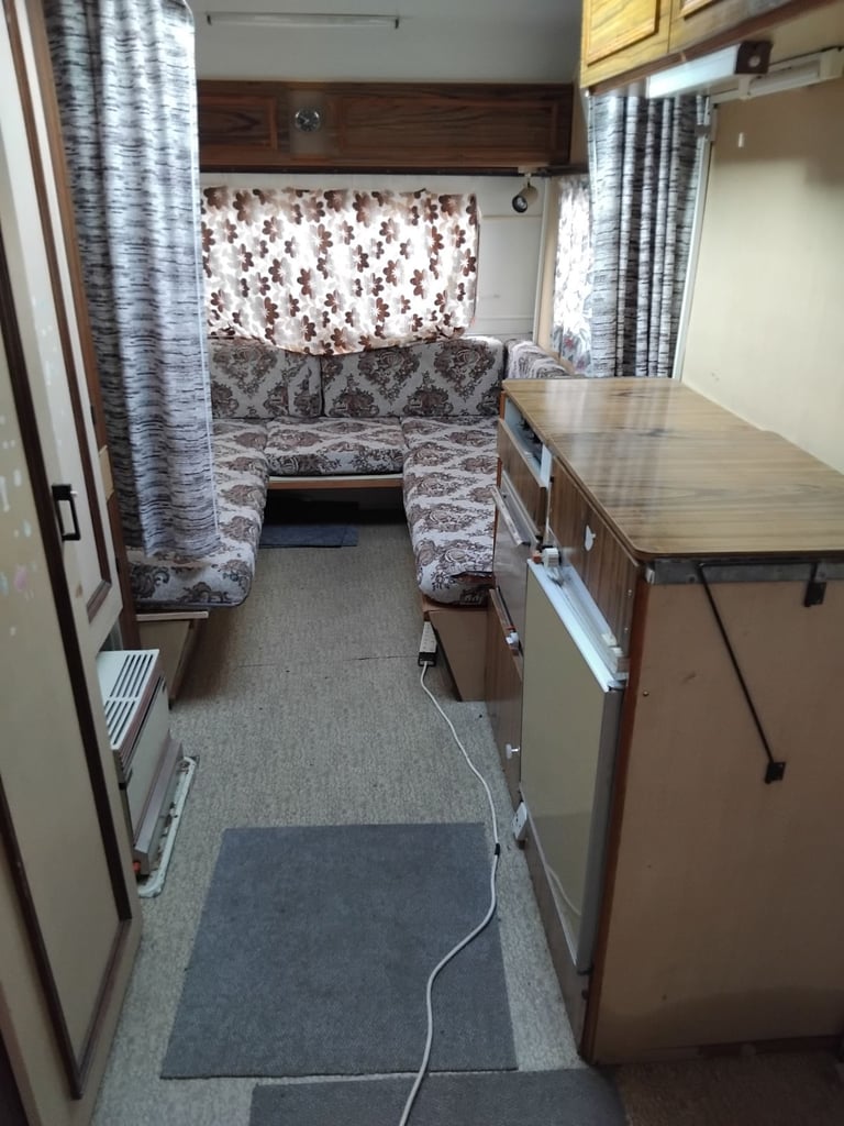 1998 caravan for sale 