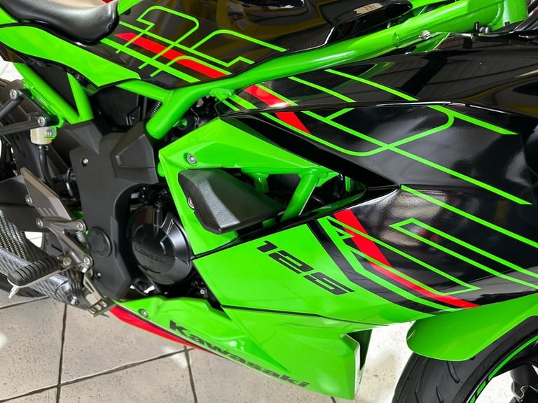 Kawasaki Ninja 125 Performance 2024