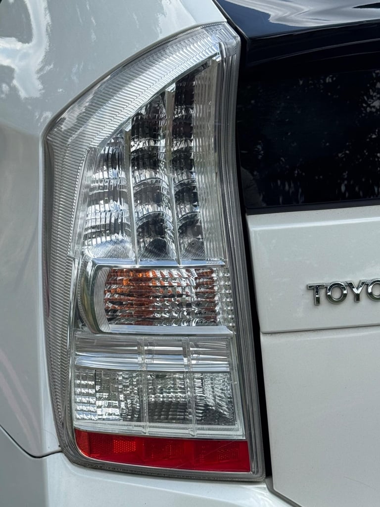 2010 Toyota Prius 1.8 VVT-h T Spirit CVT Euro 5 (s/s) 5dr HATCHBACK Petrol/Electric Hybrid Automatic