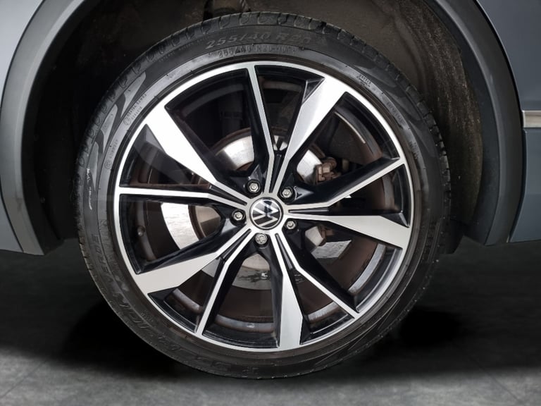 2021 Volkswagen Tiguan 1.5 TSI R-Line SUV 5dr Petrol DSG Euro 6 (s/s) (150 ps) - AUTO PARK - LED ...