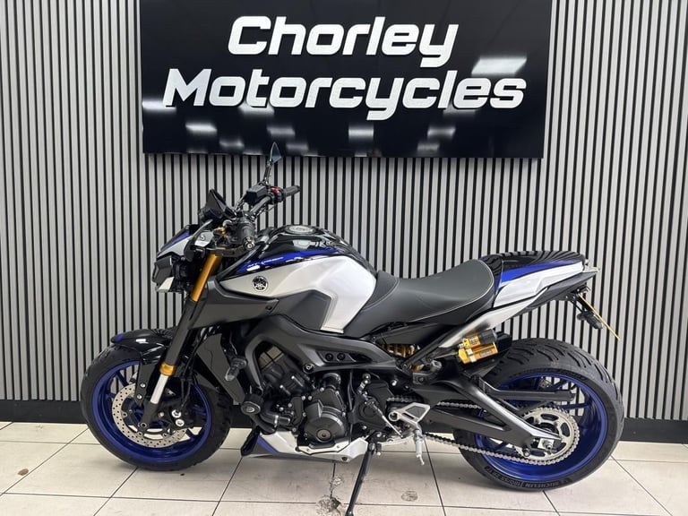 2018 Yamaha MT09Sp naked sport Akrapovic exhaust loads of upgrades