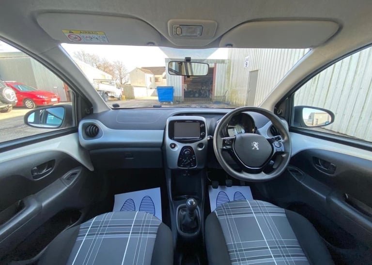Peugeot, 108, Hatchback, 2017, Manual, 998 (cc), 5 doors
