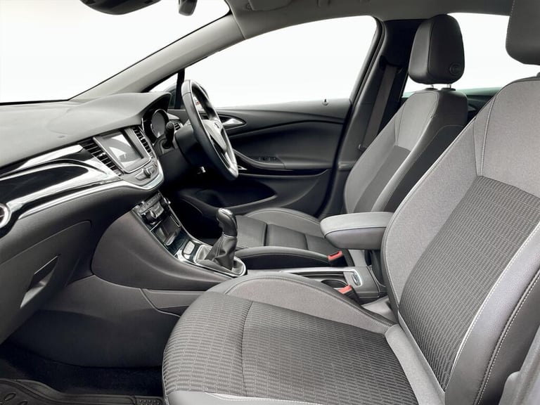 2021 Vauxhall Astra 1.2 Turbo Griffin Edition Euro 6 (s/s) 5dr HATCHBACK Petrol Manual